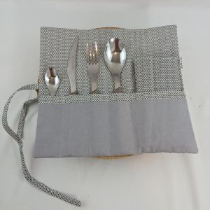 Pochette à couverts